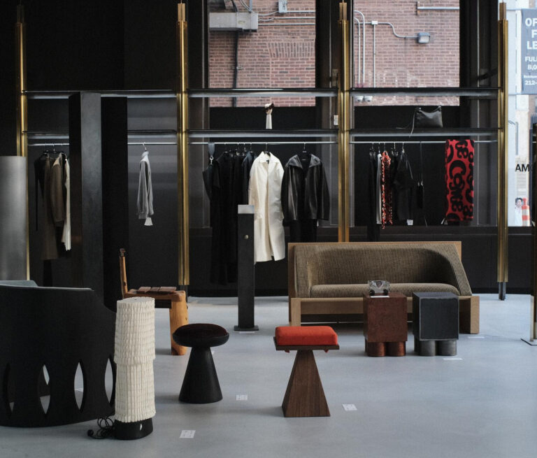 LUISAVIAROMA & SIMPLE FLAIR: un viaggio curato nella storia del design