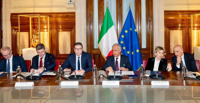 Sabotaggi alle linee ferroviarie, al Viminale il Comitato ordine e sicurezza