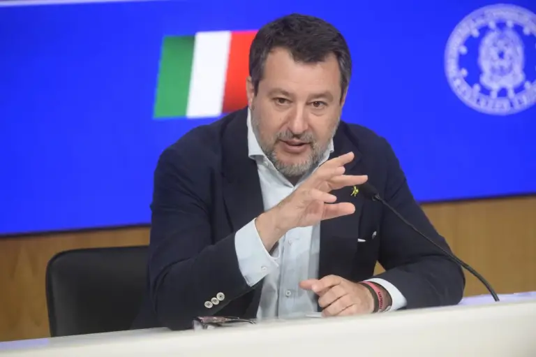 Salvini “Non ha senso continuare a dire no al gas russo o al nucleare