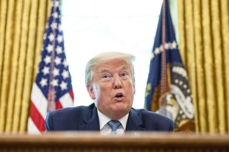 Trump “L’Iran è completamente sconfitto, vuole un accordo ma non accetterei”