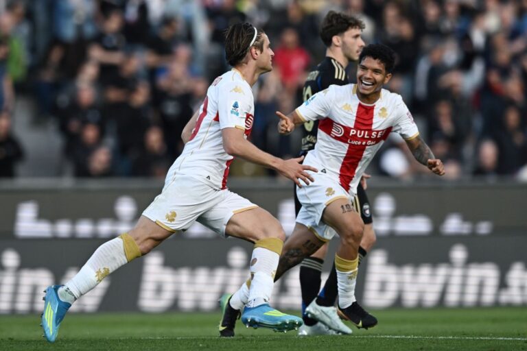 Il Genoa vince in rimonta 2-1 a Pisa e vede la salvezza