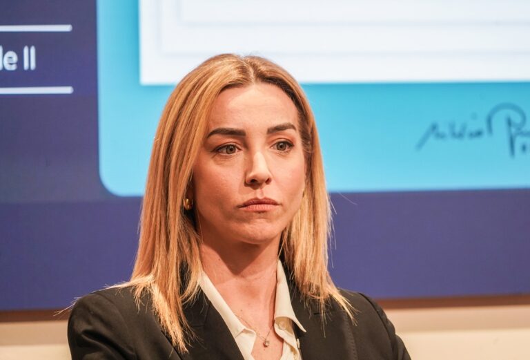 Silvia Salis “Io l’anti-Meloni? Se me lo chiedesse il centrosinistra unito, ci penserei”