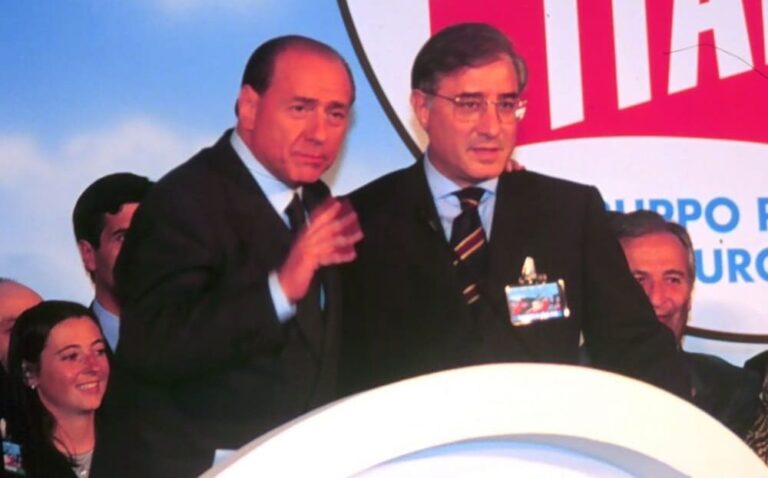 Stragi di mafia del 1993, archiviate le accuse nei confronti di Dell’Utri e Berlusconi