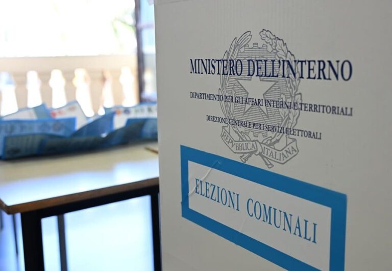 Domenica e lunedì si torna al voto in 42 Comuni per i ballottaggi, sfida in 6 capoluoghi