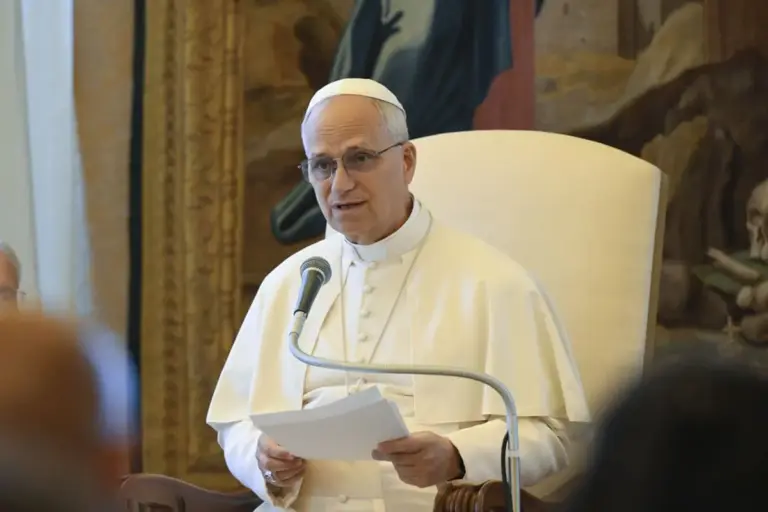 Papa Leone XIV “La guerra non è mai benedetta da Dio, risolvere i conflitti da umani e non da bestie”