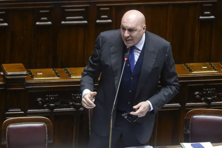 Crosetto “Per la missione Aspides abbiamo chiesto che tutti i Paesi Ue contribuiscano”