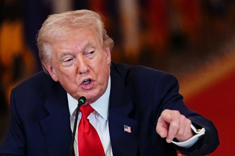 Trump annuncia l’accordo sulla Groenlandia “Controlleremo la sua sicurezza”