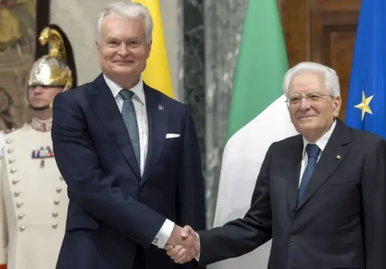 Mattarella “Da Italia e Lituania importante contributo per sicurezza e pace”